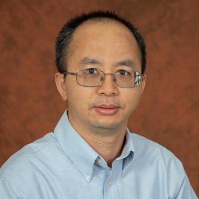 Head shot of LSI employee Qingfu Wang