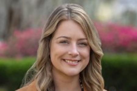 Headshot photo of Kelsey Klopfenstein